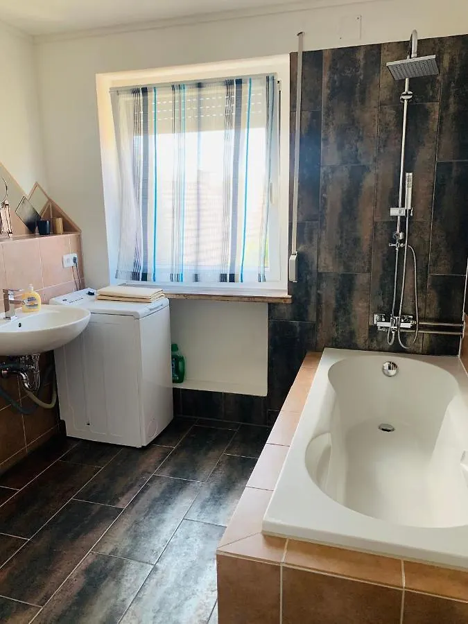 Charmante 3Zi-Ferienwohnung im Landhausstil Kaufbeuren 0*,  Deutschland